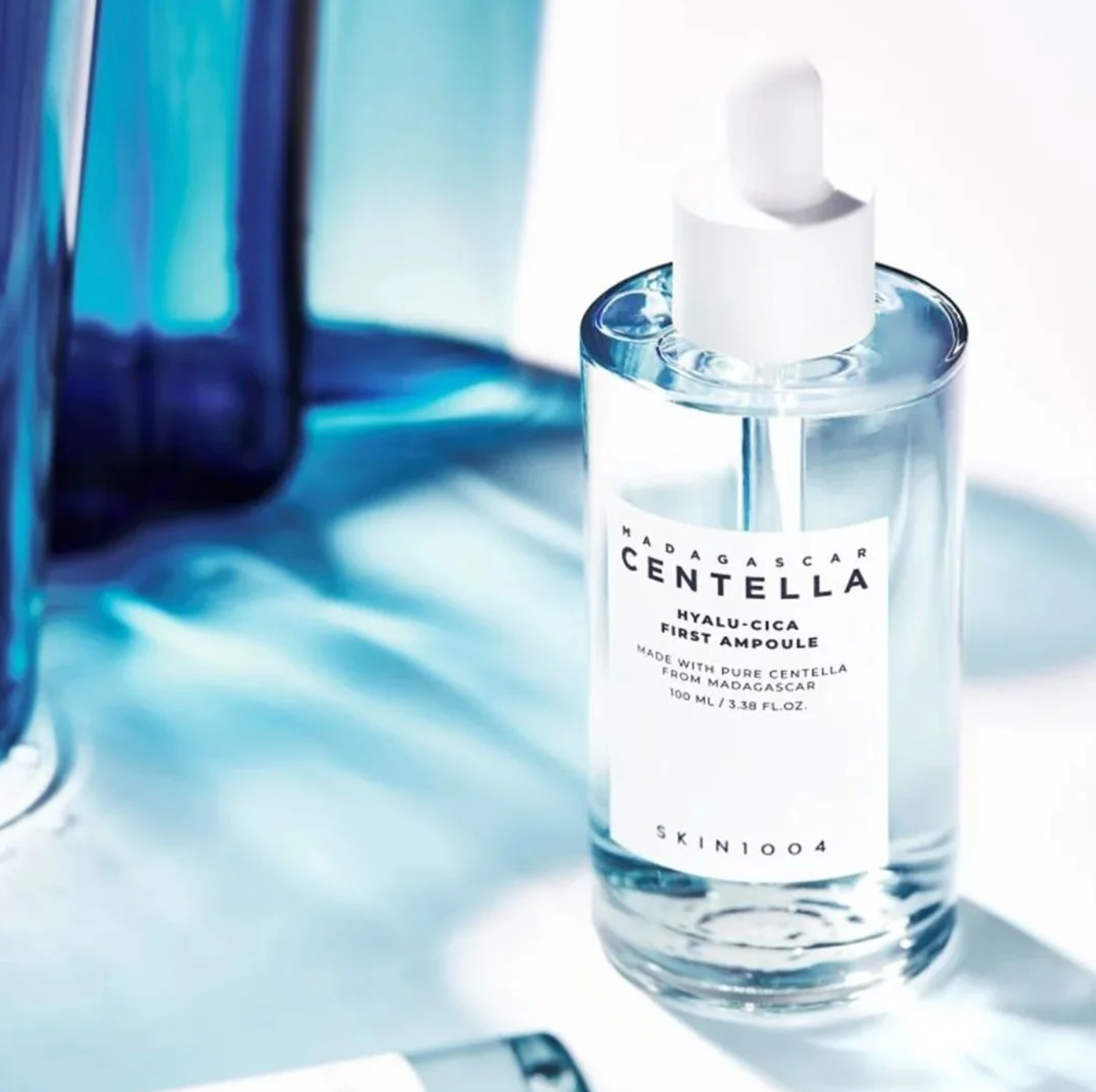 Ampolla Madagascar Centella Hyalu Cica First Ampoule (SKIN1004) 100 ml