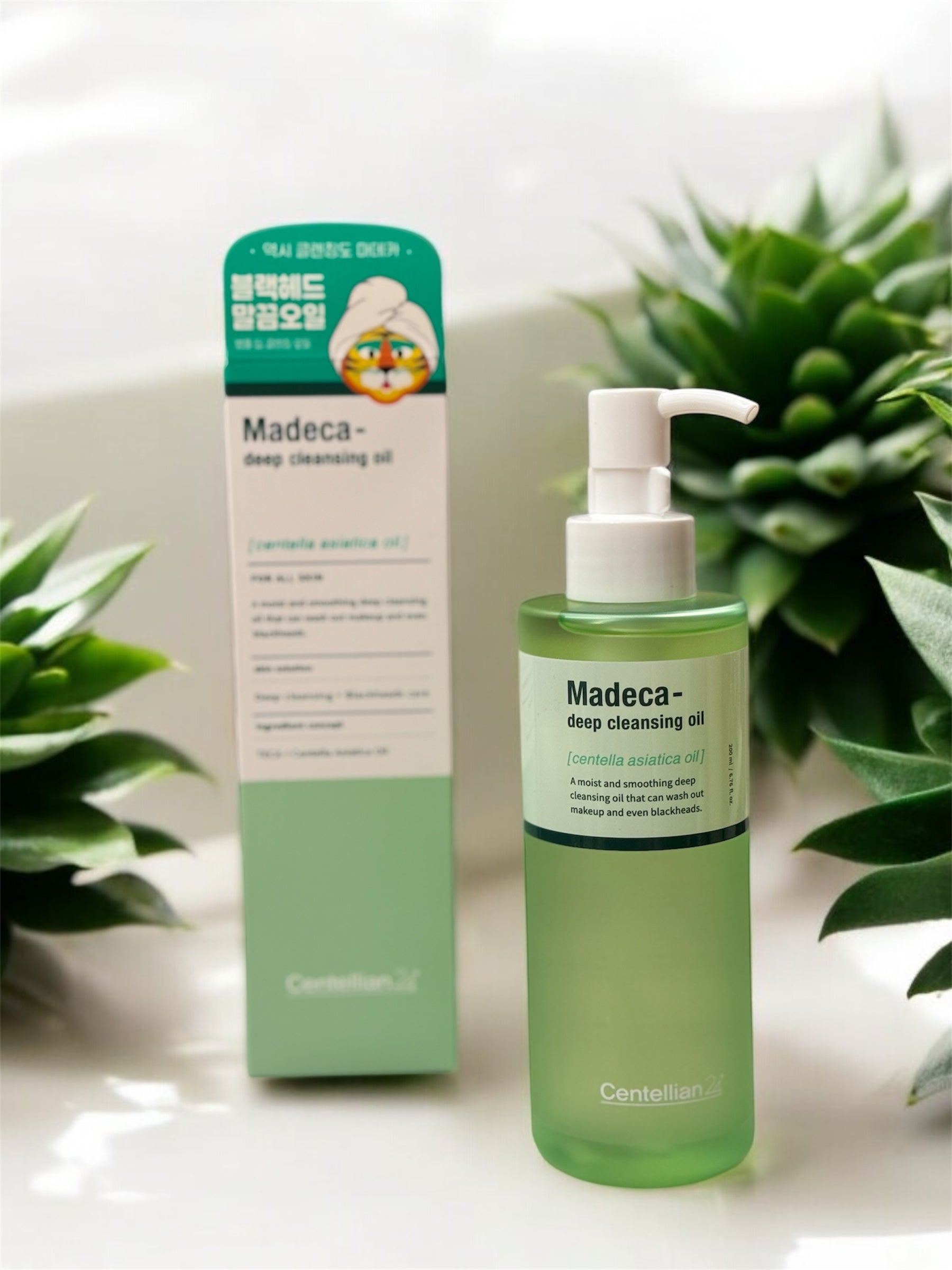 Limpiador Oleoso Madeca Deep Cleansing Oil 200 ml  - Centellian 24+